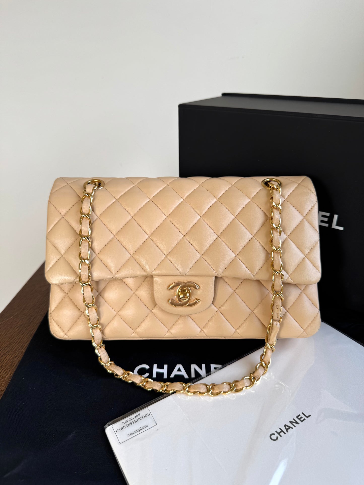 Pre-owned Chanel Timeless Classic Medium Beige Lambskin Flap Bag