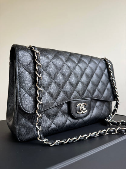 Pre-owned Chanel Timeless Classic Jumbo Black Caviar Flap Bag