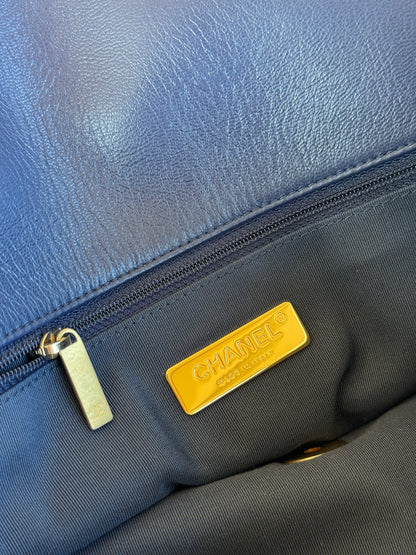 Pre-owned Chanel 19 Maxi Navy Lambskin Flap Bag