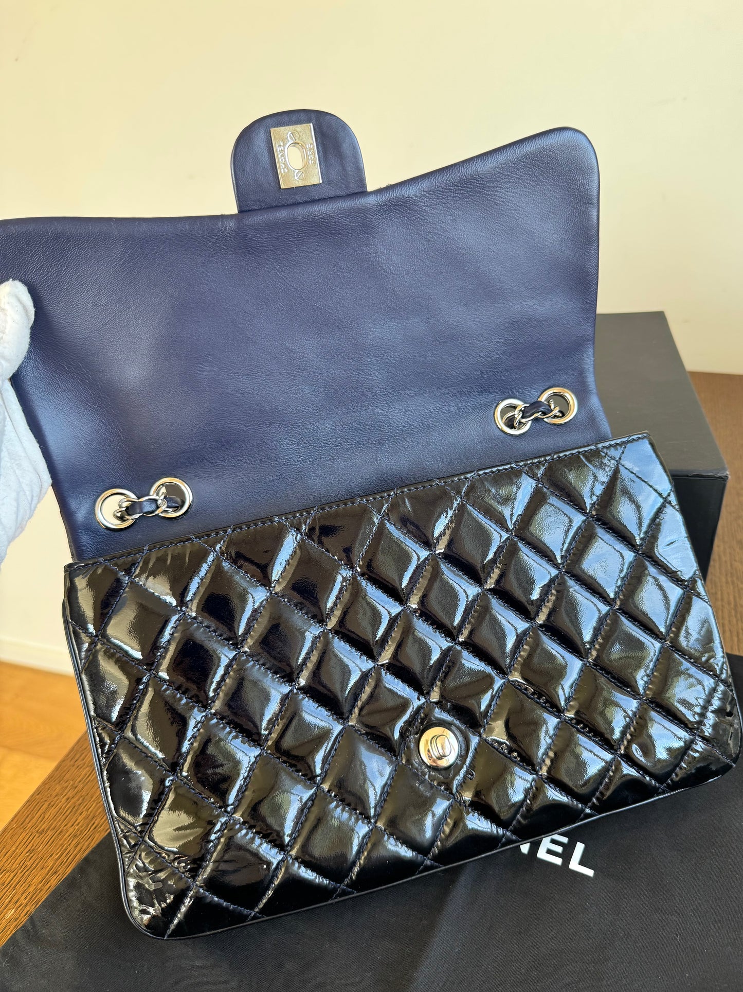 Pre-owned Chanel Classic Jumbo Black Patent Single Flap Bag