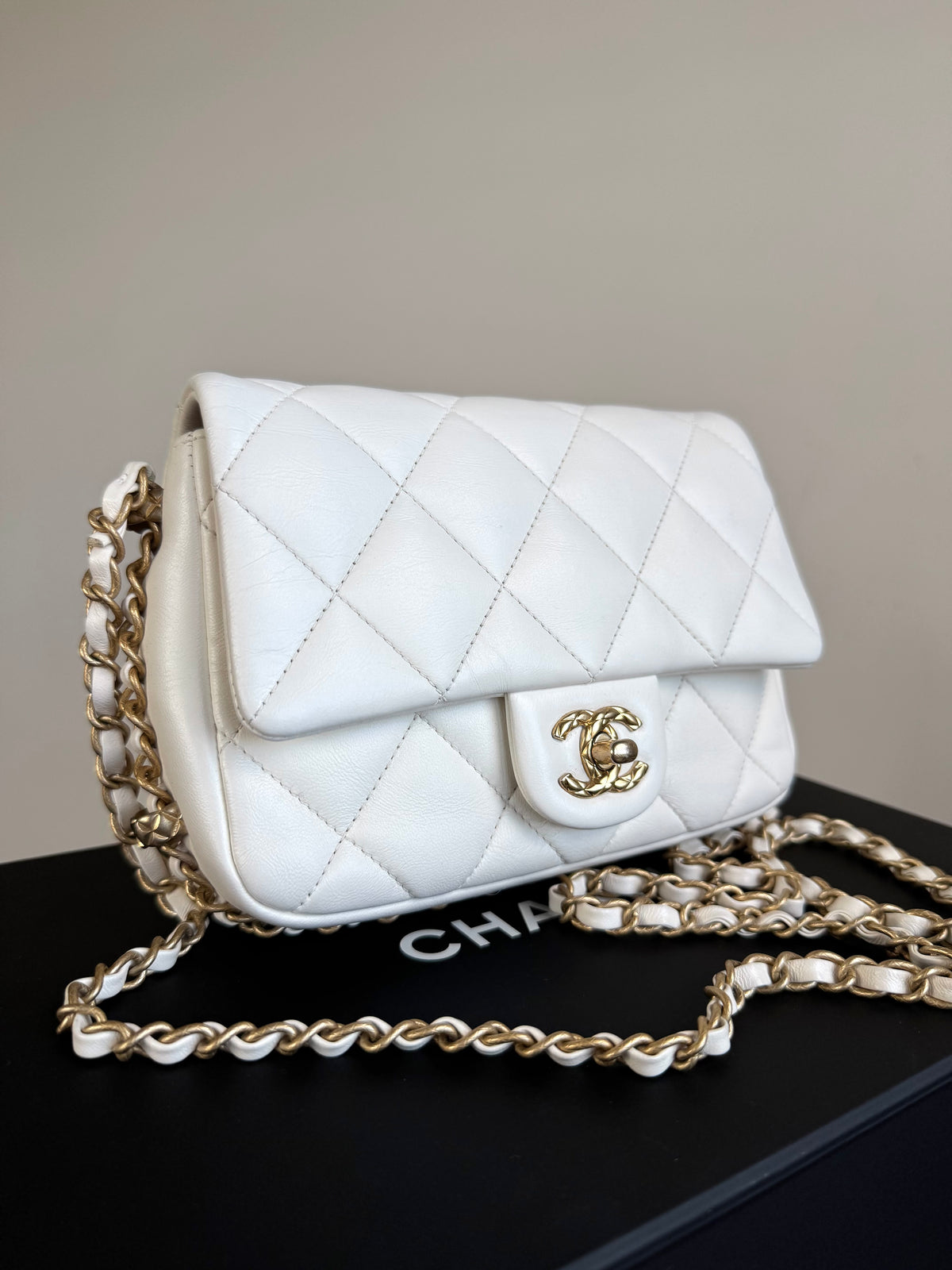 Pre-owned Chanel CC Mini Dynasty White Leather Flap Bag