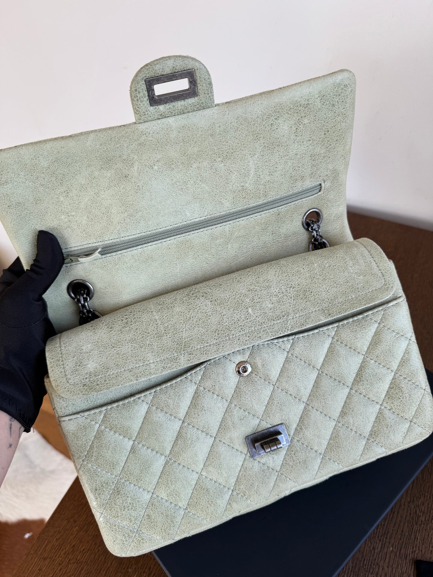 Pre-owned Chanel 2.55 Reissue Large 226 Pistachio Green Nubuck Flap Bag