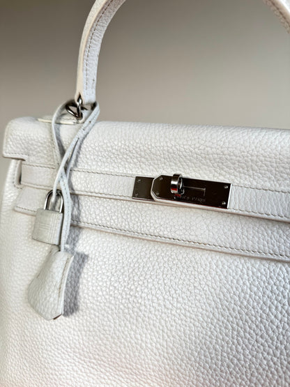 Pre-owned Hermès Kelly 32 White Clemence Leather Bag
