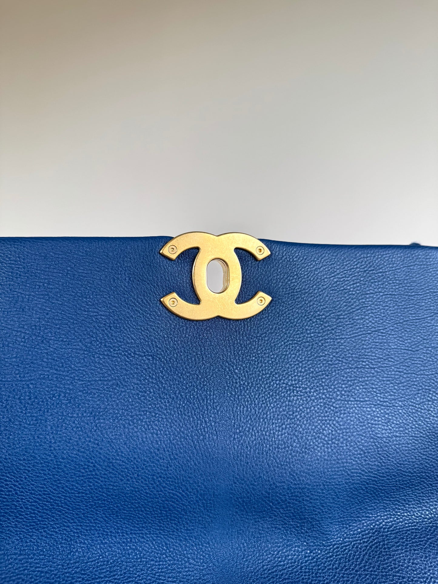Pre-owned Chanel 19 Large Denim Blue Calfskin Crochet Bag