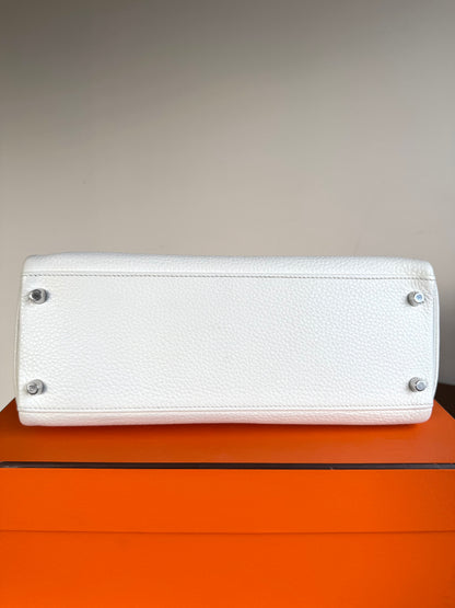 Pre-owned Hermès Kelly 32 White Clemence Leather Bag
