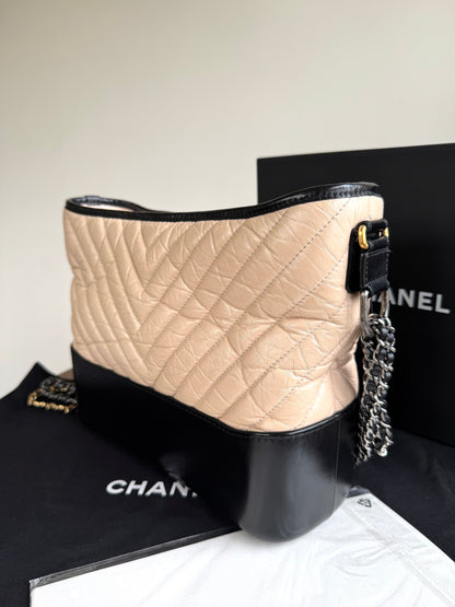 Pre-owned Chanel Gabrielle Medium V-Stitch Beige Black Leather Hobo Bag
