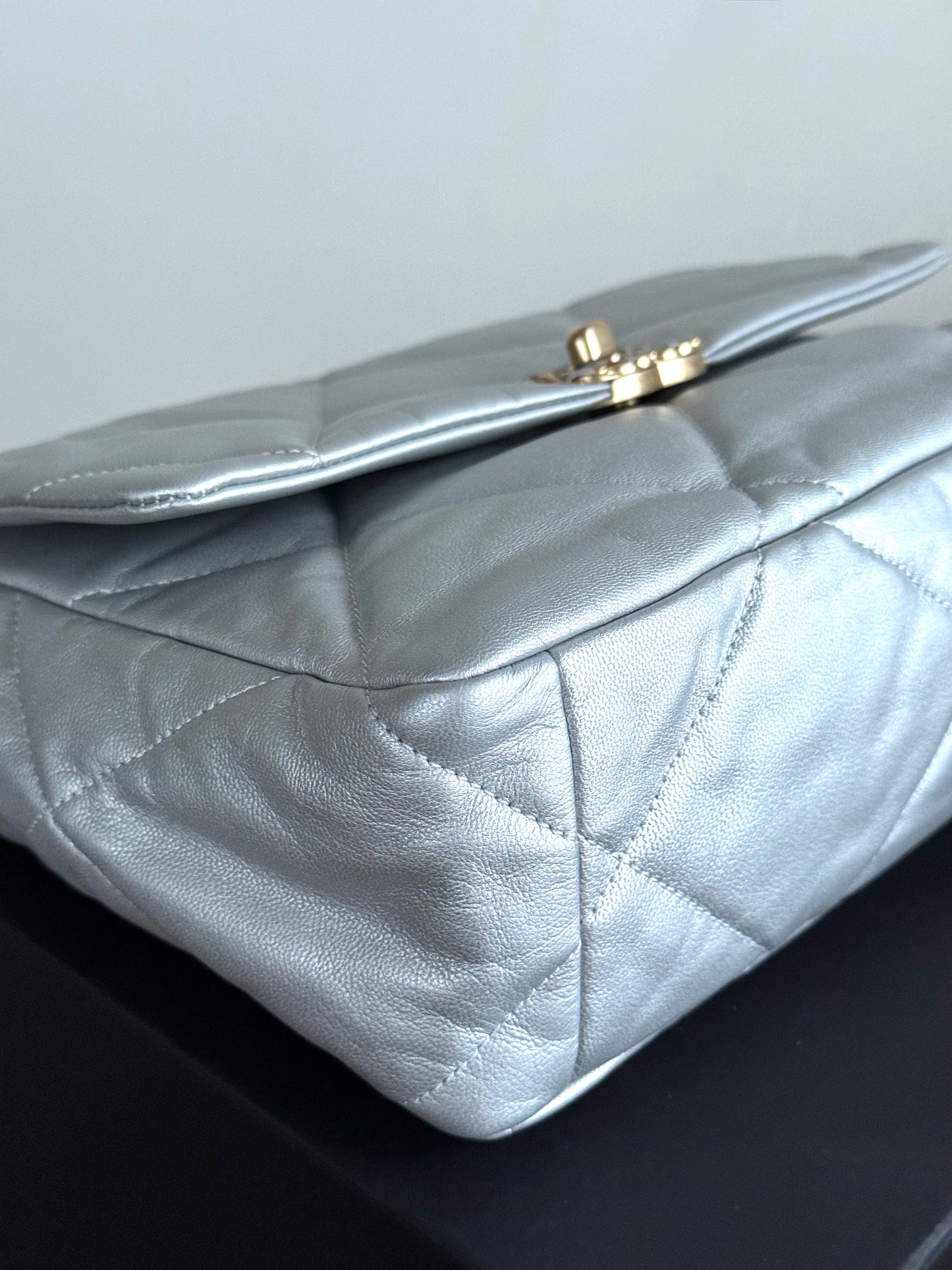 Pre-owned Chanel 19 Large Silver Lambskin Flap Bag