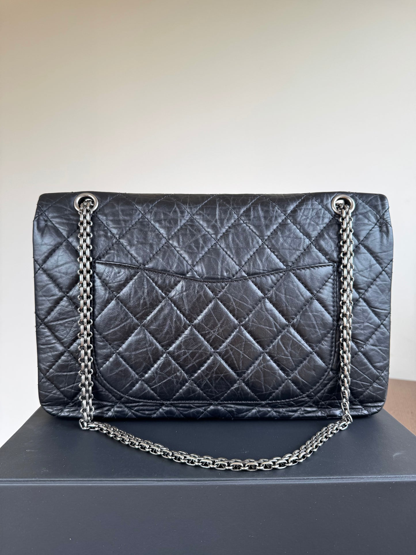 Pre-owned Chanel 2.55 Reissue Maxi 227 Black Calfskin Flap Bag