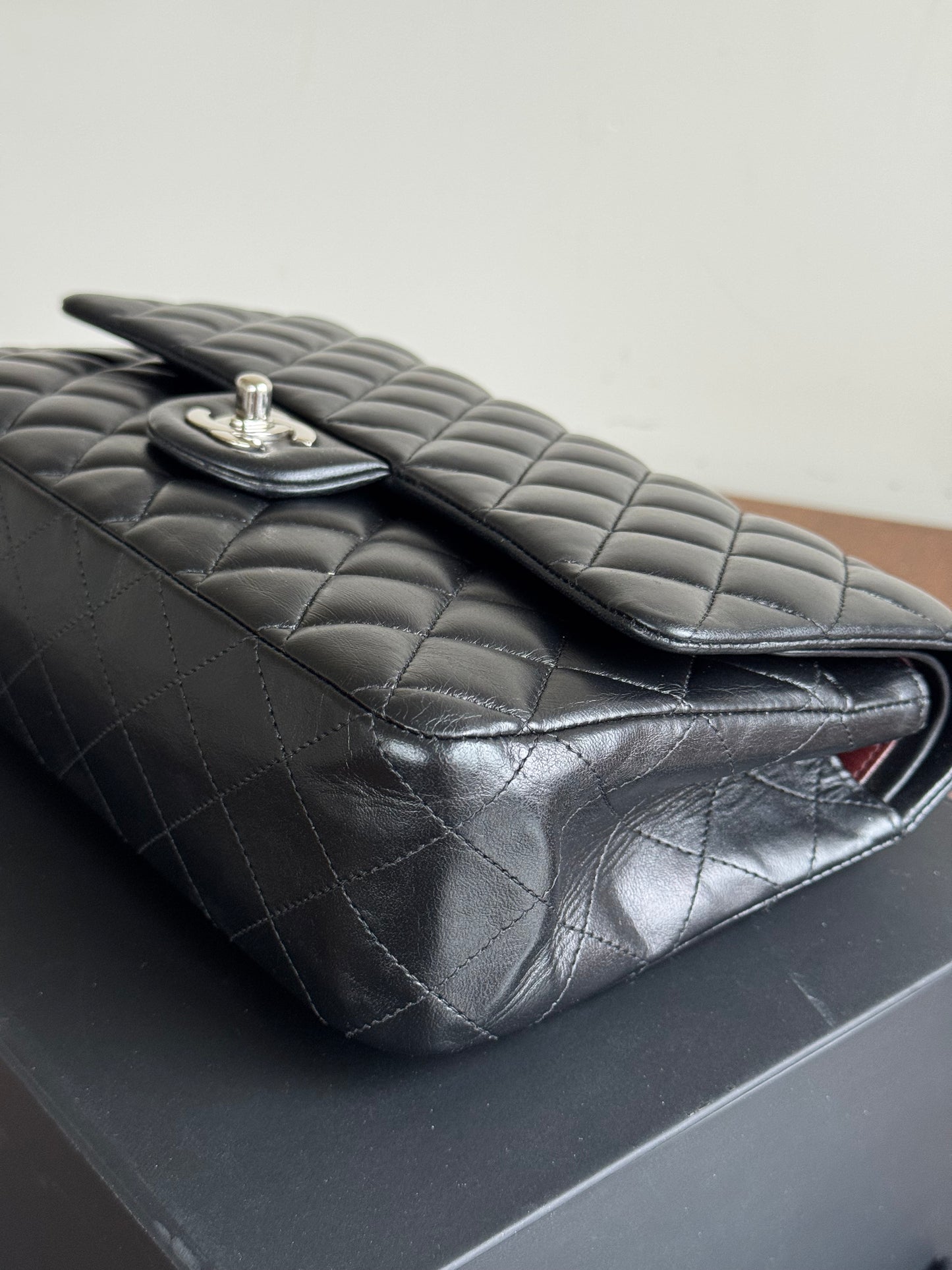 Pre-owned Chanel Timeless Classic Medium Black Lambskin Flap Bag