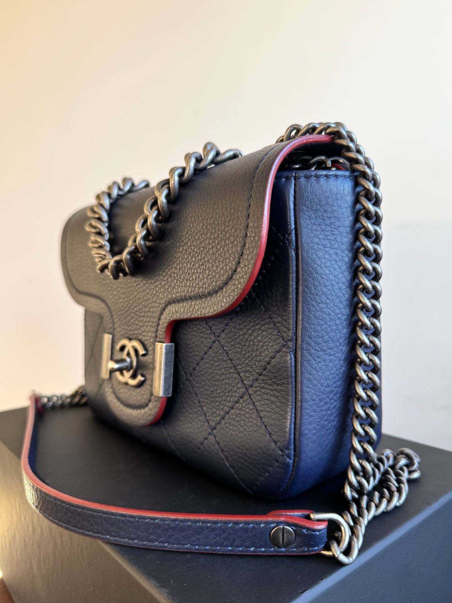 Pre-owned Chanel Archi Chic Navy Blue Leather Flap Bag