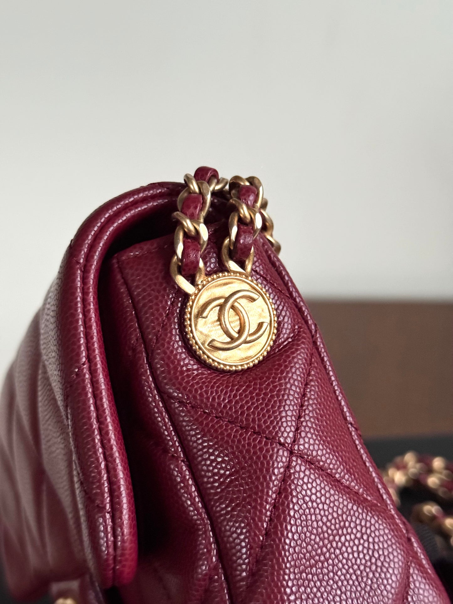Pre-owned Chanel Twist Your Button Mini Burgundy CaviarFlap Bag