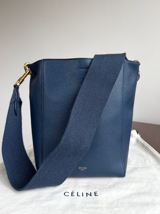 Pre-owned Céline Seau Sangle Small Navy Calfskin Tote Bag