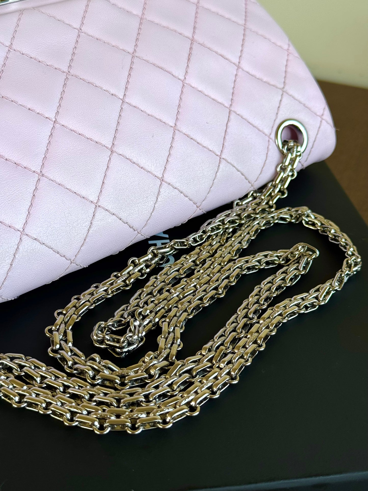 Pre-owned Chanel 2.55 Reissue 226 Large Pink Leather Flap Bag