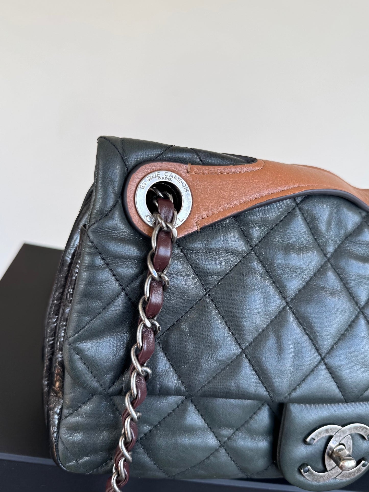 Pre-owned Chanel In The Mix Medium Dark Green Iridescent Leather Flap Bag