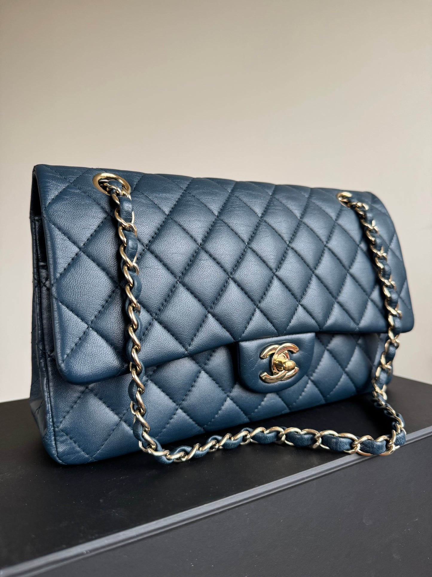 Pre-owned Chanel Timeless Classic Medium Marine Blue Lambskin Flap Bag