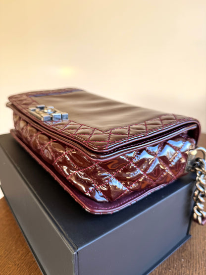 Pre-owned Chanel Boy Medium Burgundy Patent Leather Flap Bag