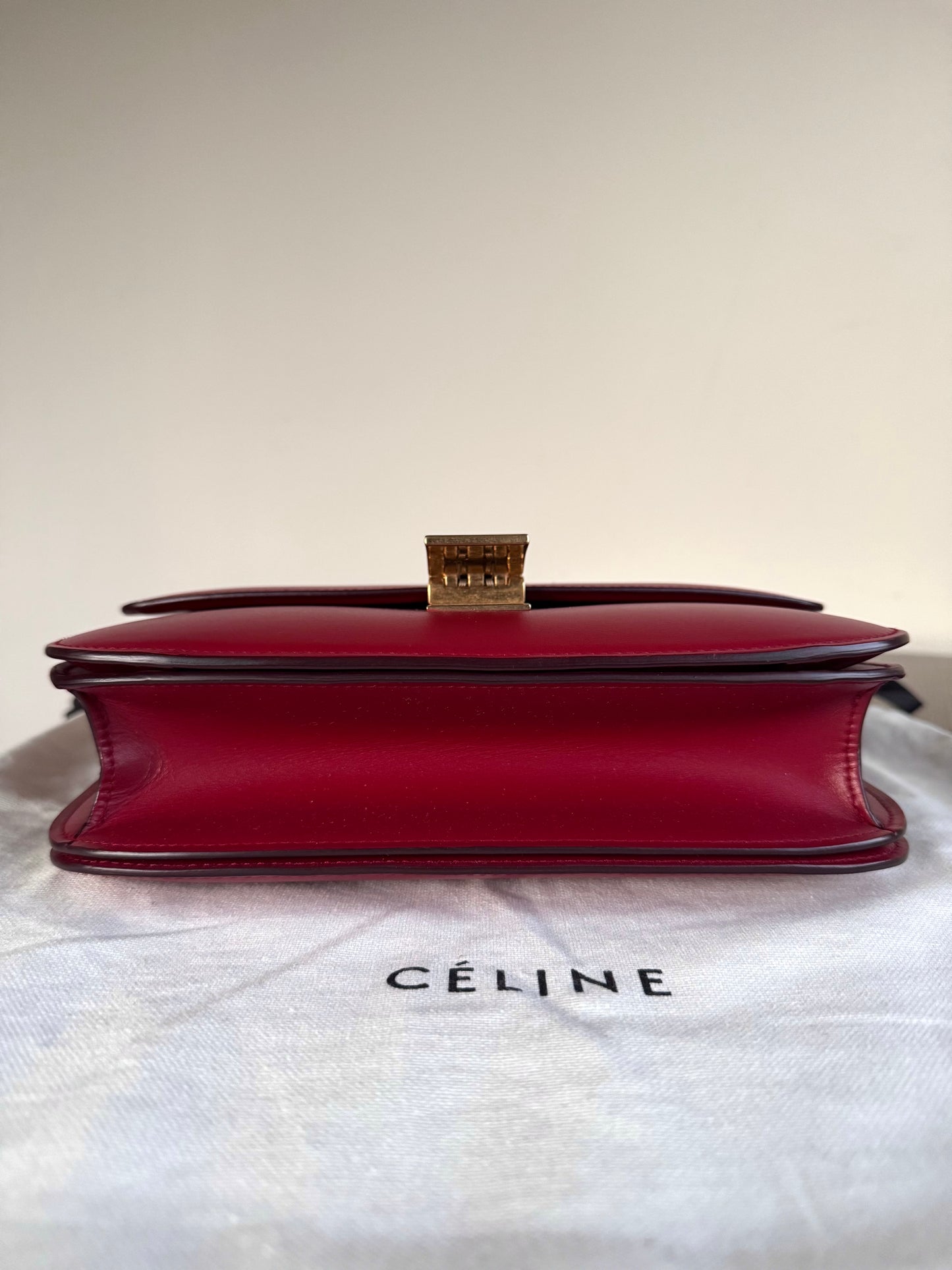 Pre-owned Celine Classic Box Medium Red Leather Bag