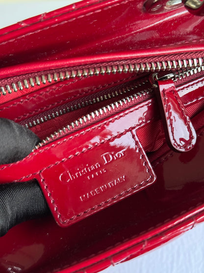 Pre-owned Dior Lady Dior Medium Burgundy Patent Leather Bag