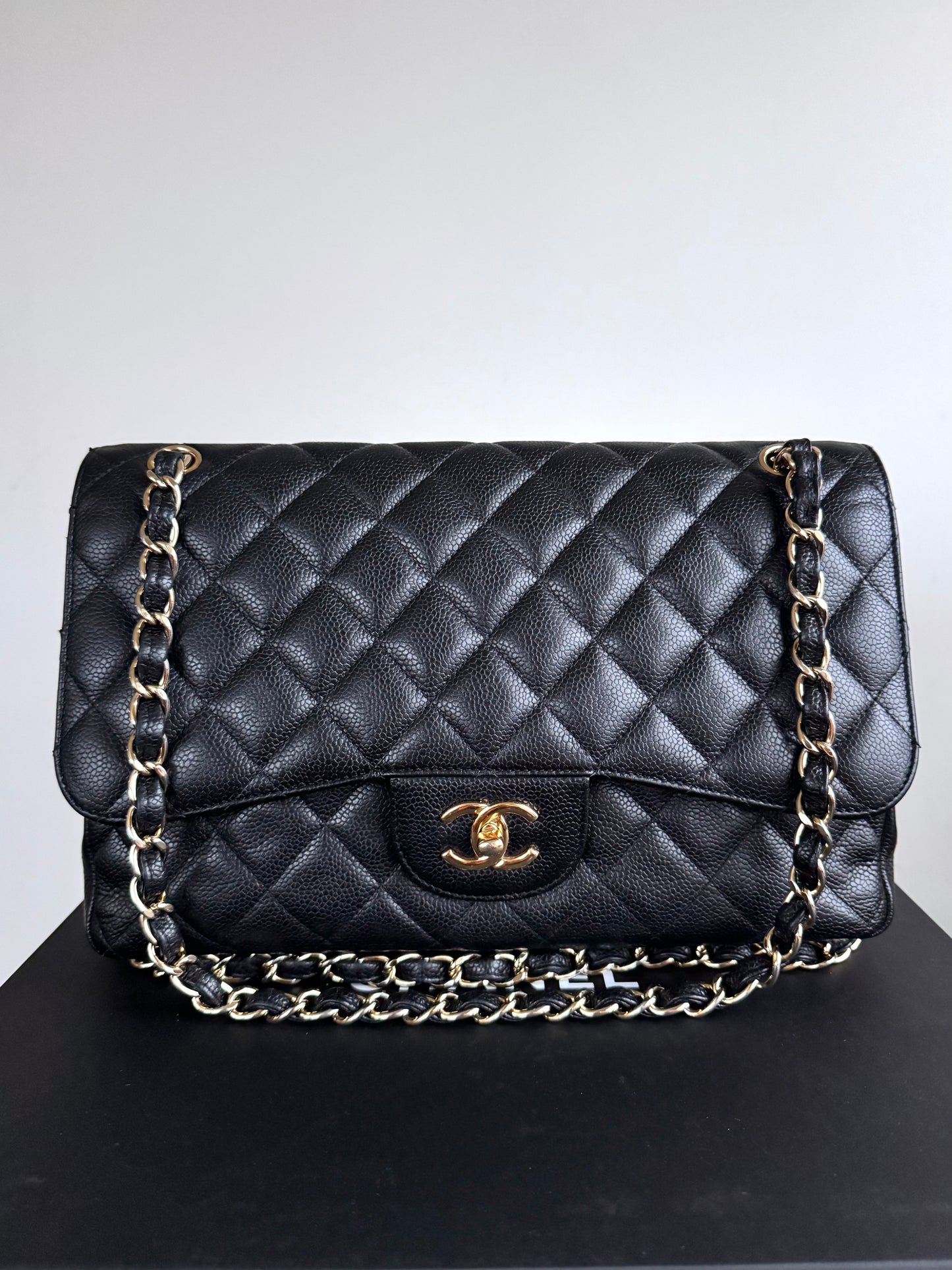 Pre-owned Chanel Timeless Classic Jumbo Black Caviar Flap Bag