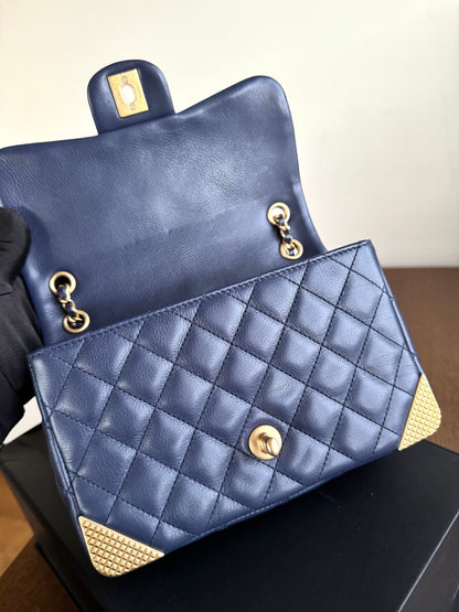 Pre-owned Chanel Rock The Corner Small Navy Leather Flap Bag