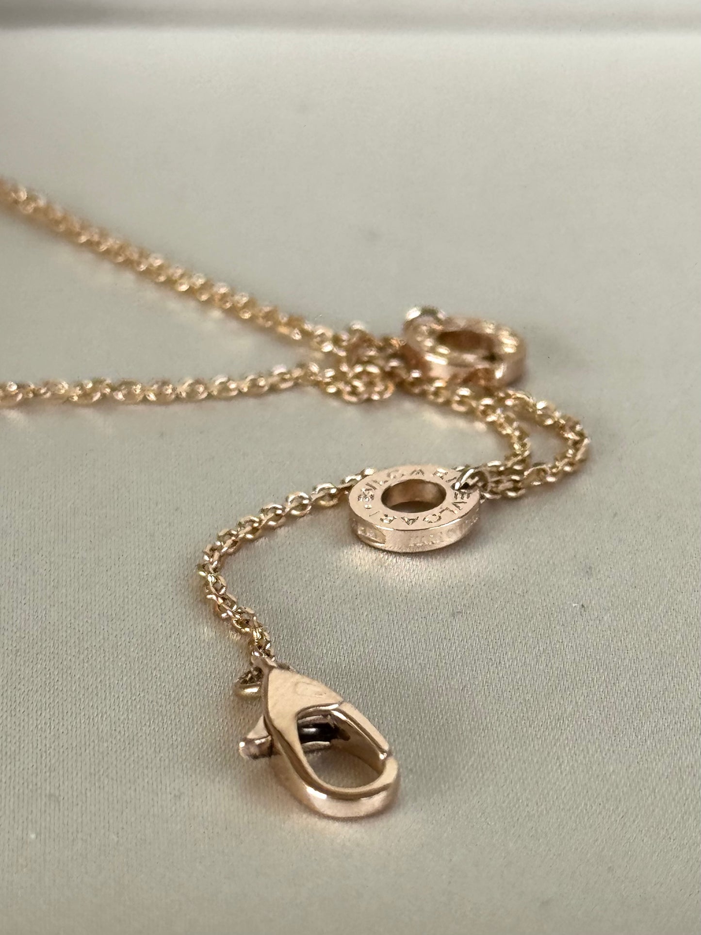 Pre-owned Bvlgari Divas Turquoise 18K Pink Gold Nacklace