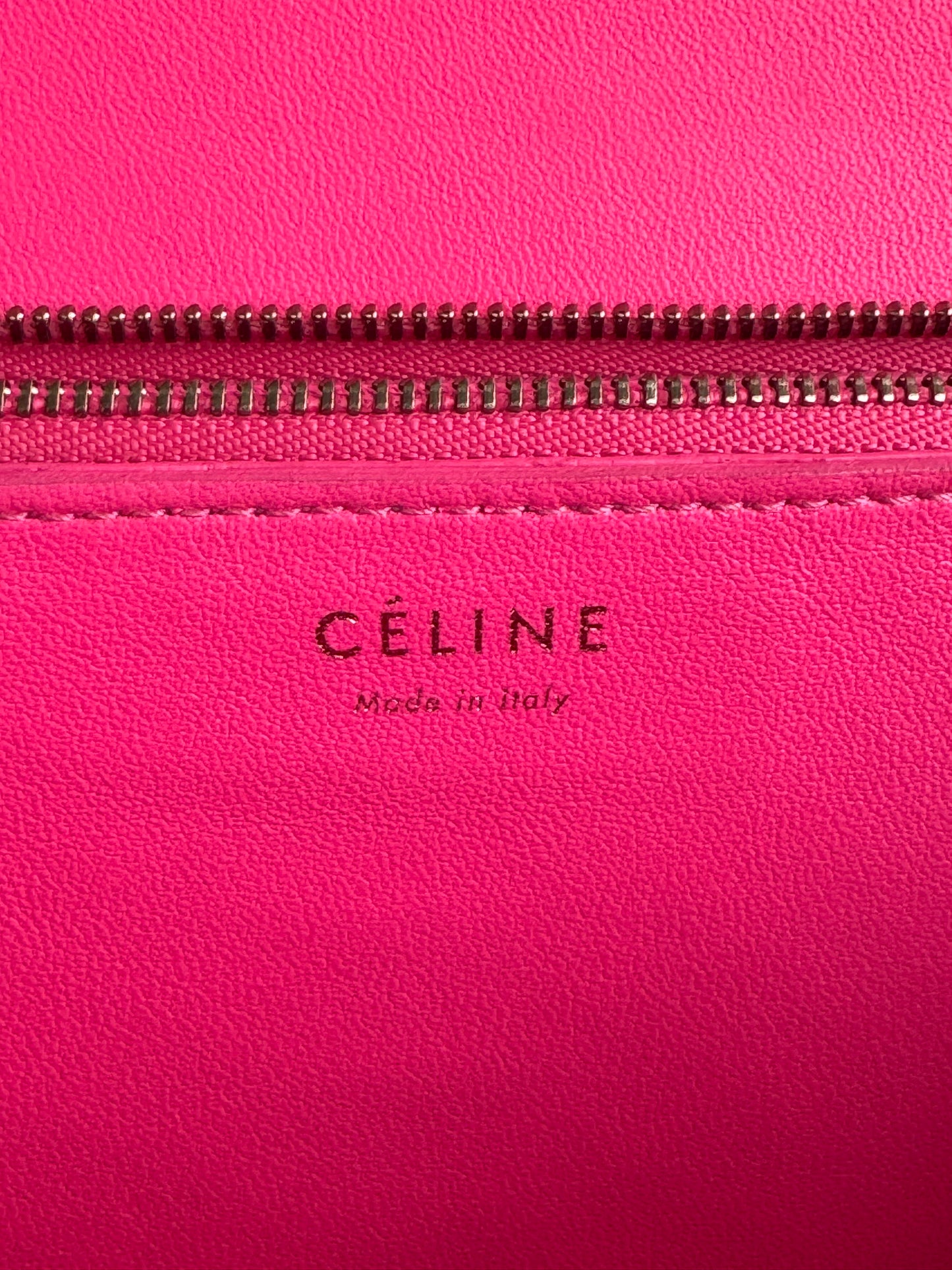 Pre-owned Céline Classic Box Medium Pink Python Bag