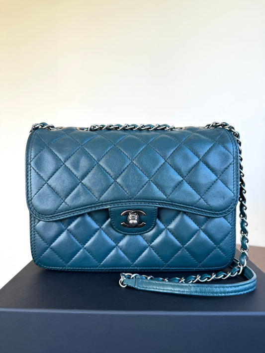 Pre-owned Chanel CC Dark Green Leather Flap Bag