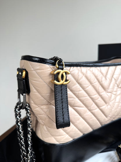 Pre-owned Chanel Gabrielle Medium V-Stitch Beige Black Leather Hobo Bag
