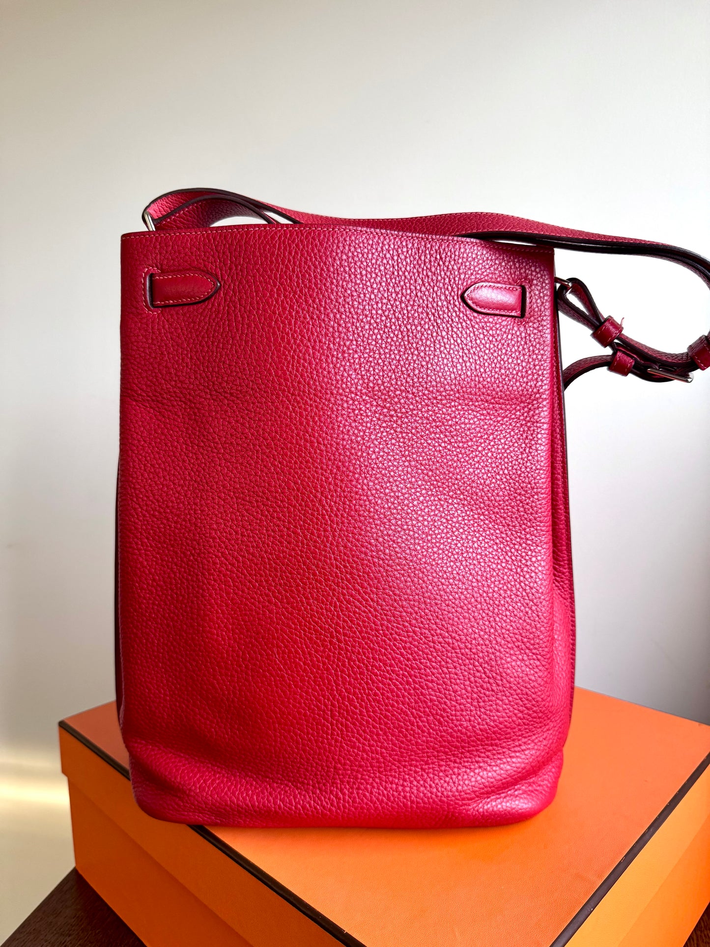 Pre-owned Hermès So Kelly 26 Red Togo Shoulder Bag