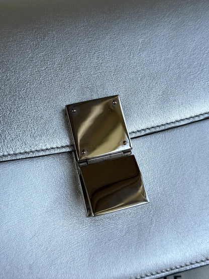 Pre-owned Céline Classic Box Medium Silver Leather Bag