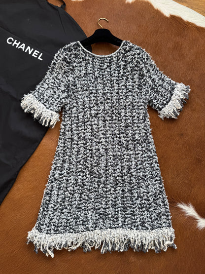 Pre-owned Chanel Black White Cotton Silk Dress