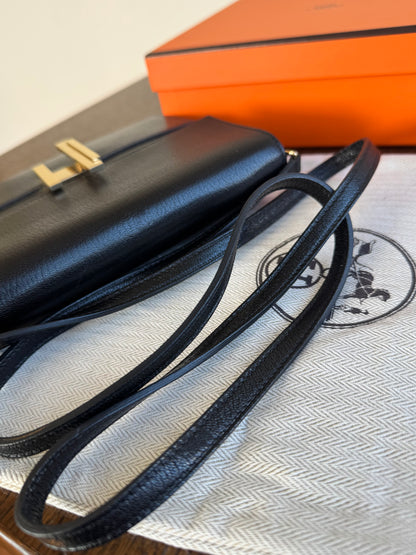 Pre-owned Hermès Cinhetic To Go Black Chèvre Mysore Bag