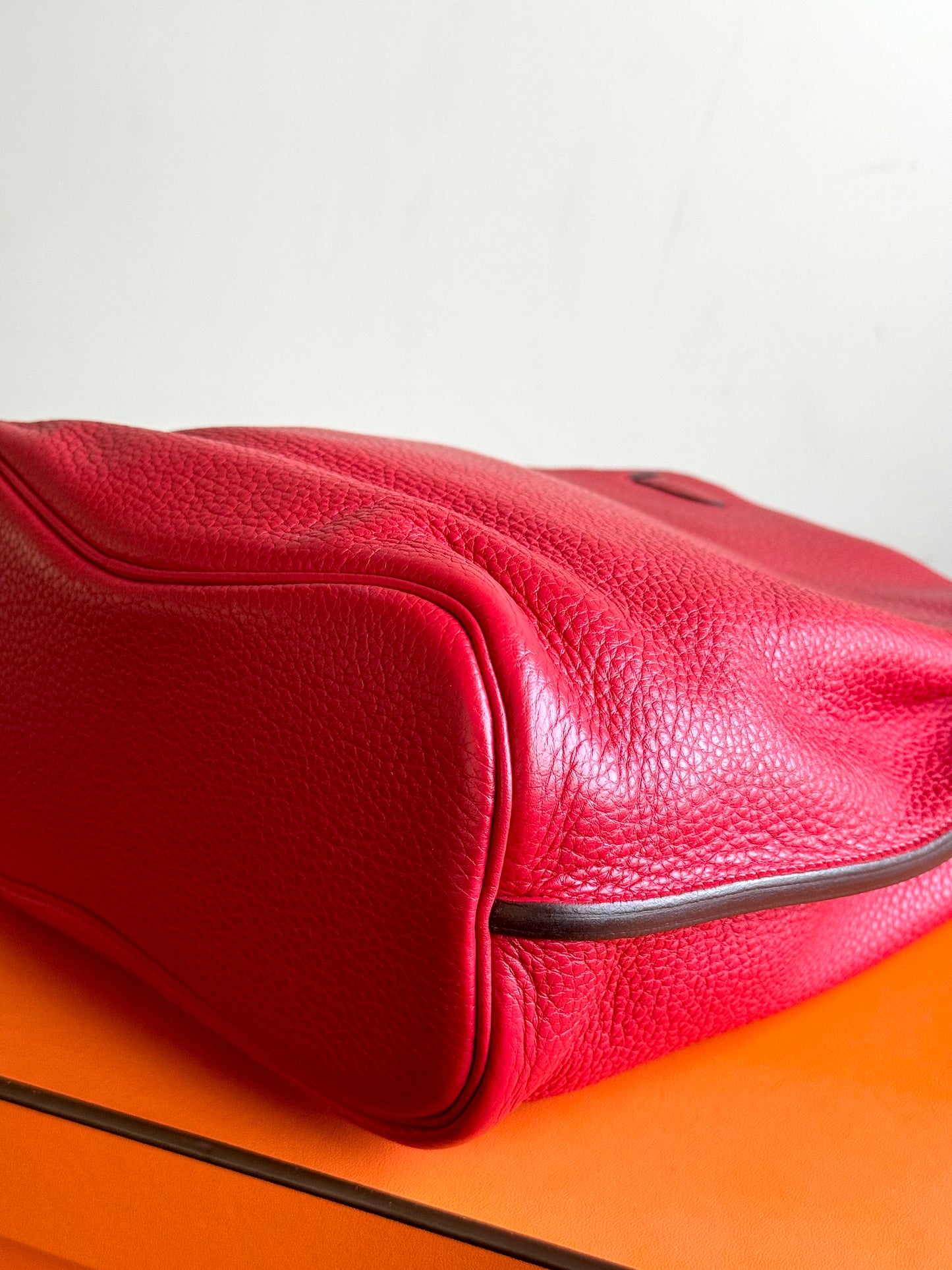 Pre-owned Hermès So Kelly 26 Red Togo Shoulder Bag