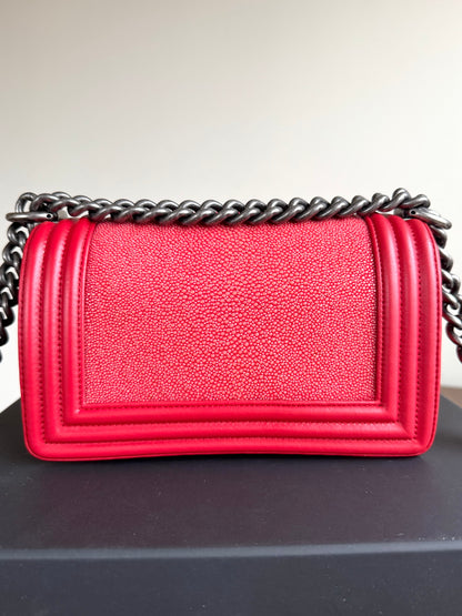 Pre-owned Chanel Boy Small Red Stingray Leather Flap Bag