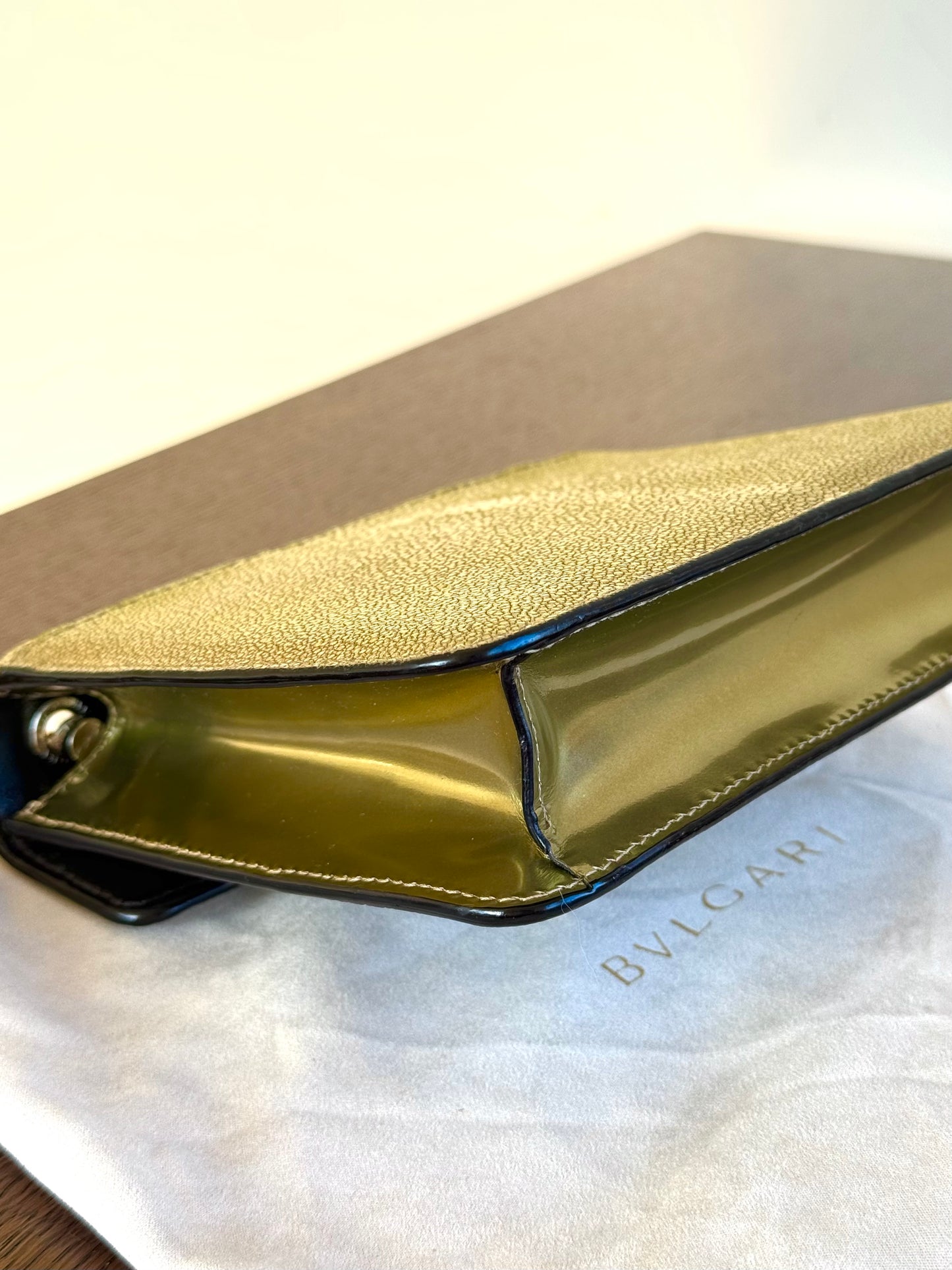 Pre-owned Bvlgari Serpenti Forever Small Gold Stingray Shoulder Bag