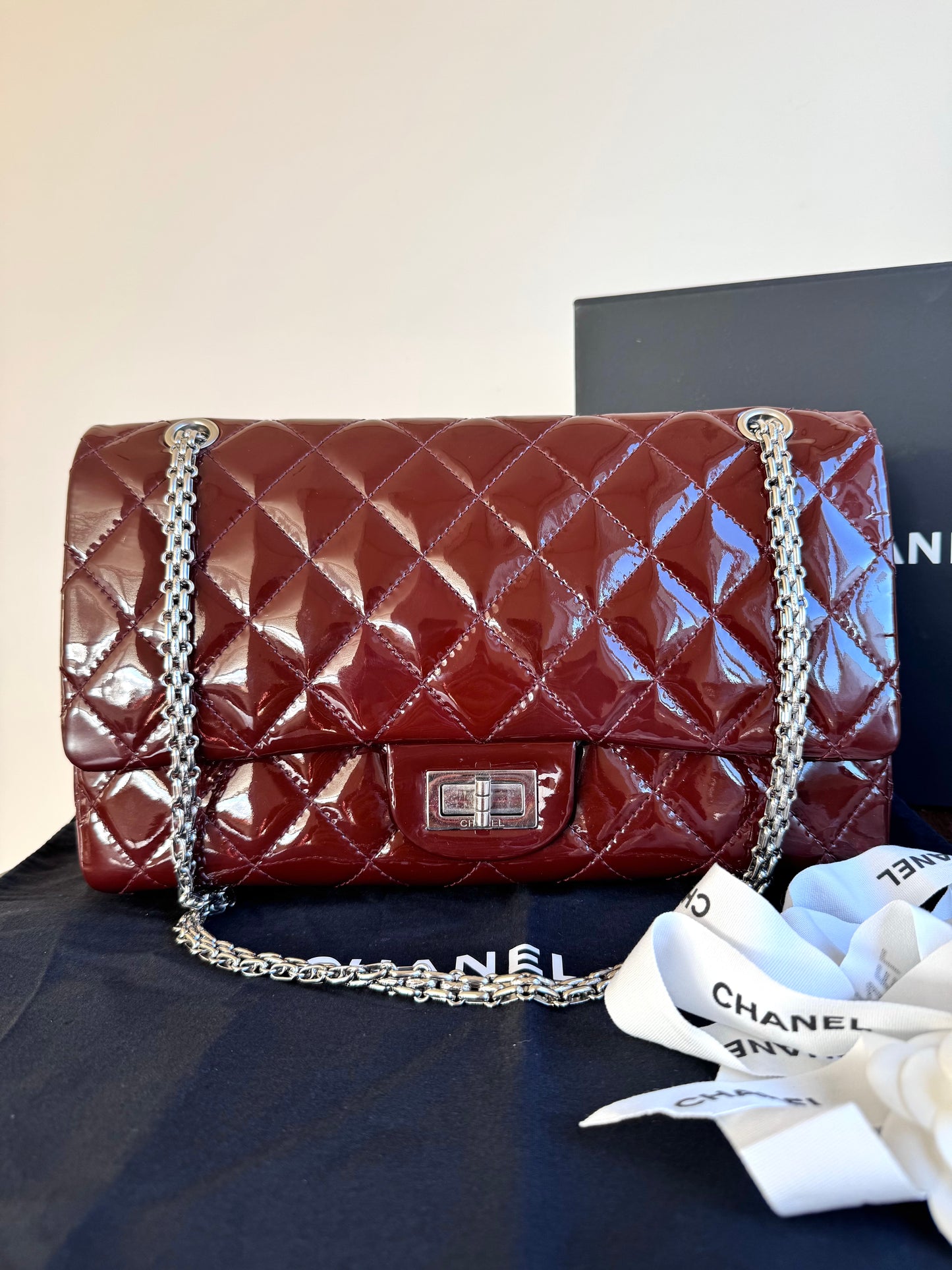 Pre-owned Chanel 2.55 Reissue Maxi 227 Burgundy Patent Leather Flap Bag