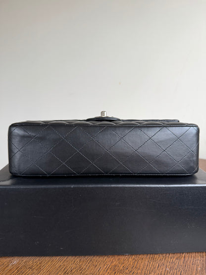 Pre-owned Chanel Timeless Classic Medium Black Lambskin Flap Bag