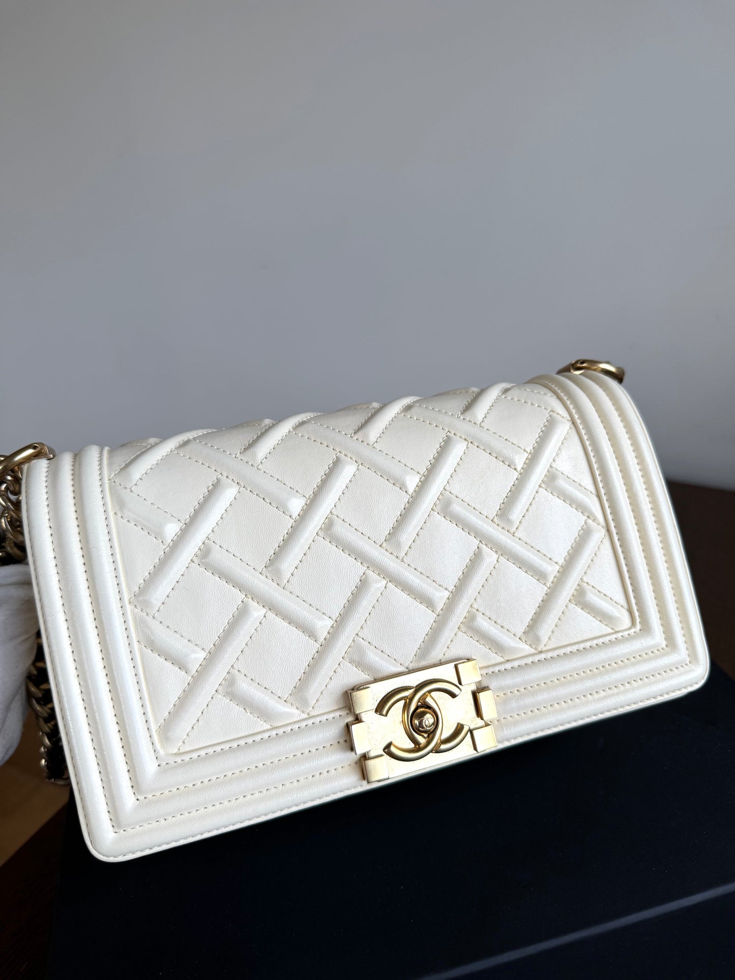 Pre-owned Chanel Boy Medium Embossed Cream Leather Bag