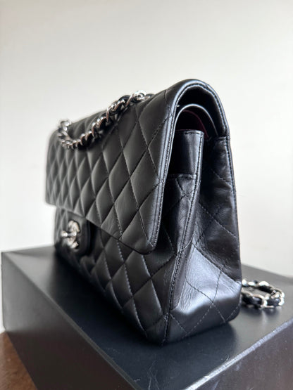 Pre-owned Chanel Timeless Classic Medium Black Lambskin Flap Bag
