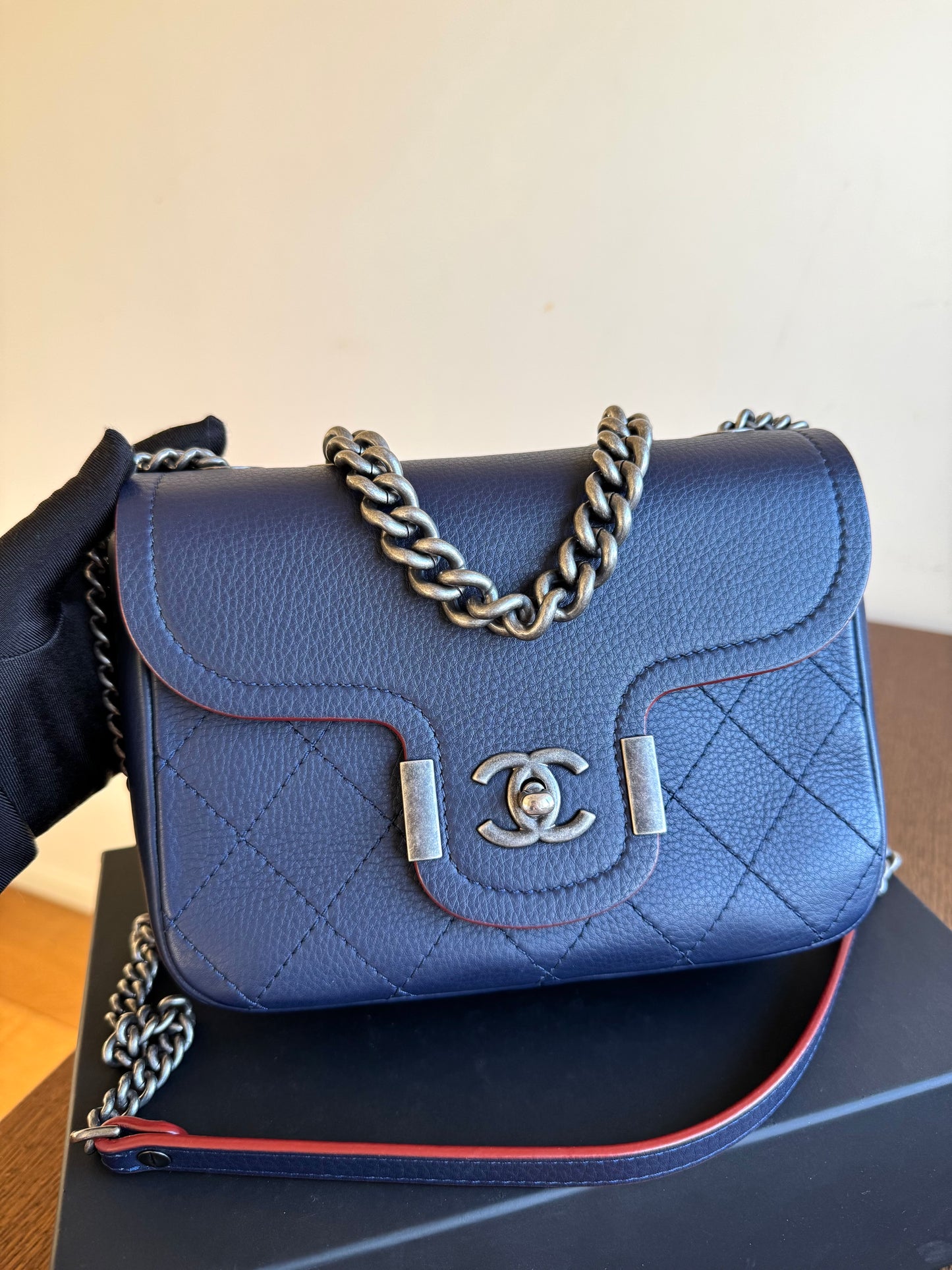 Pre-owned Chanel Archi Chic Navy Blue Leather Flap Bag