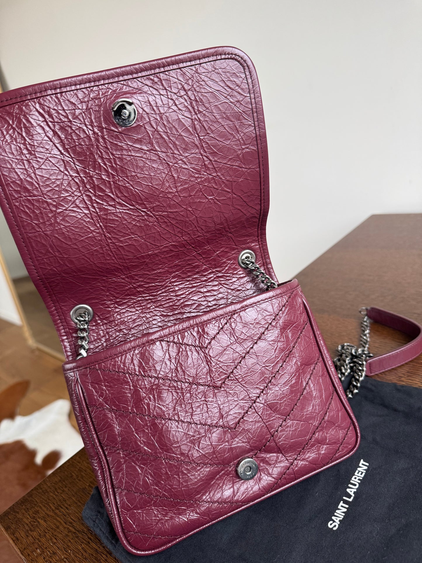 Pre-owned Saint Laurent Niki Mini Burgundy Leather Flap Bag