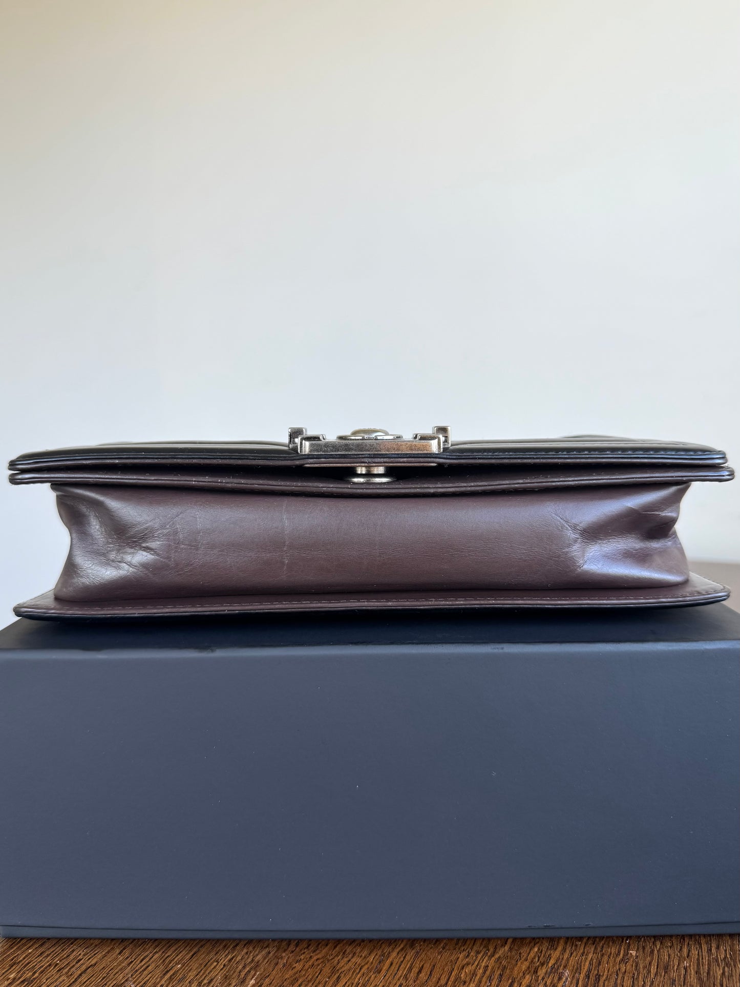 Pre-owned Chanel Boy Medium Brown Black Leather Flap Bag