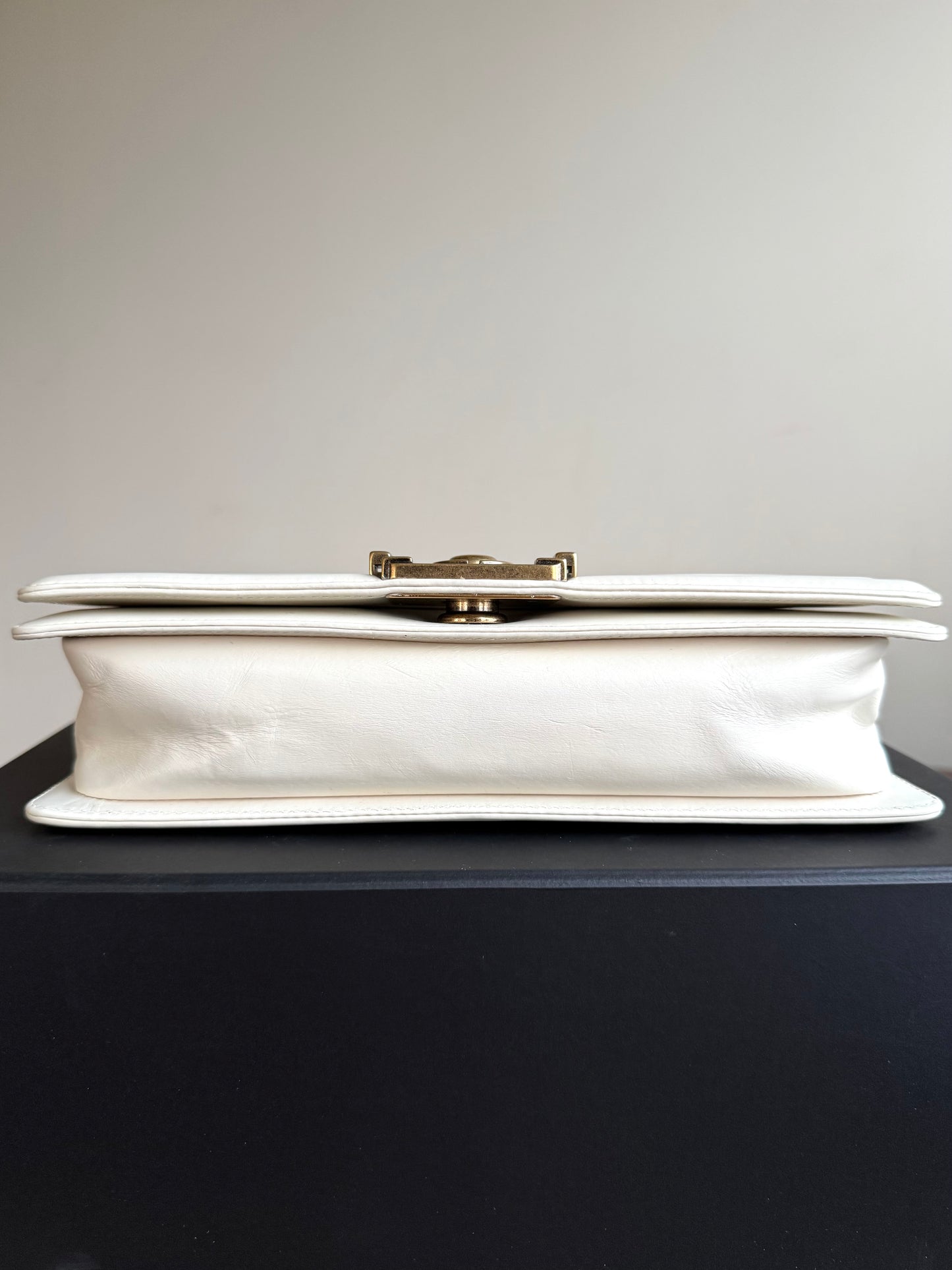 Pre-owned Chanel Boy Medium Original Clasp White Leather Flap Bag