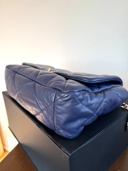 Pre-owned Chanel 19 Maxi Navy Lambskin Flap Bag