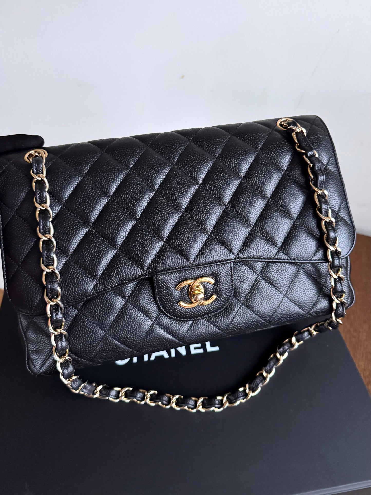 Pre-owned Chanel Timeless Classic Jumbo Black Caviar Flap Bag