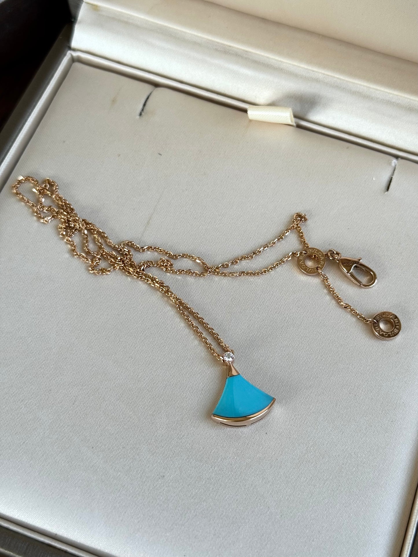 Pre-owned Bvlgari Divas Turquoise 18K Pink Gold Nacklace