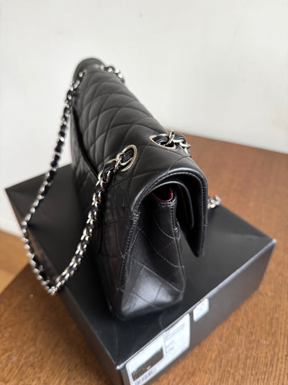 Pre-owned Chanel Timeless Classic Medium Black Lambskin Flap Bag