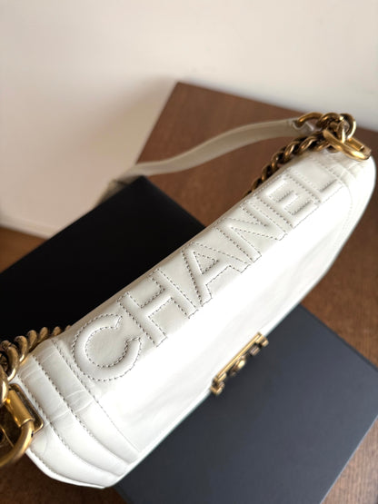 Pre-owned Chanel Boy Medium Original Clasp White Leather Flap Bag