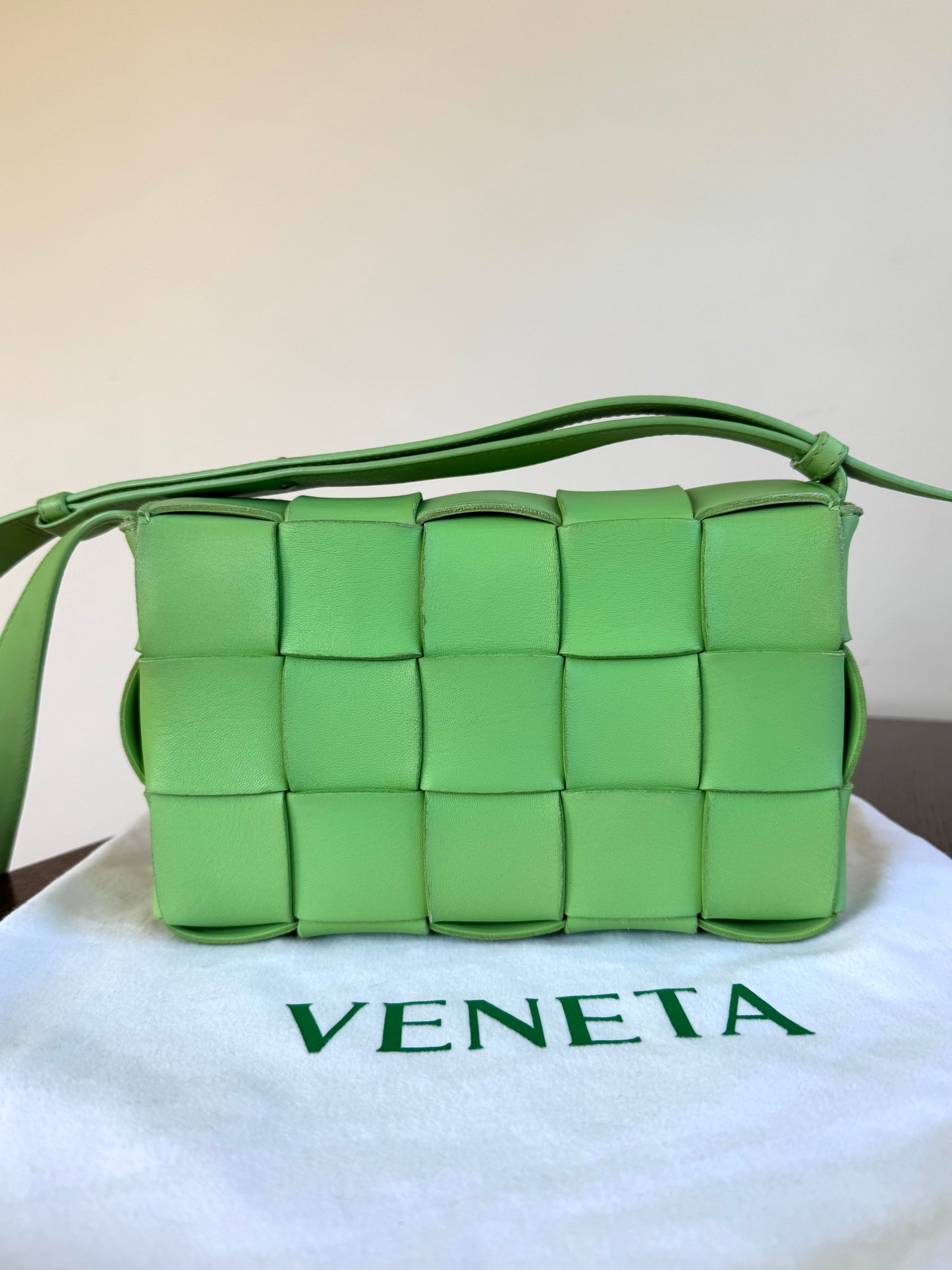 Pre-owned Bottega Veneta Cassette Green Lambskin Flap Bag