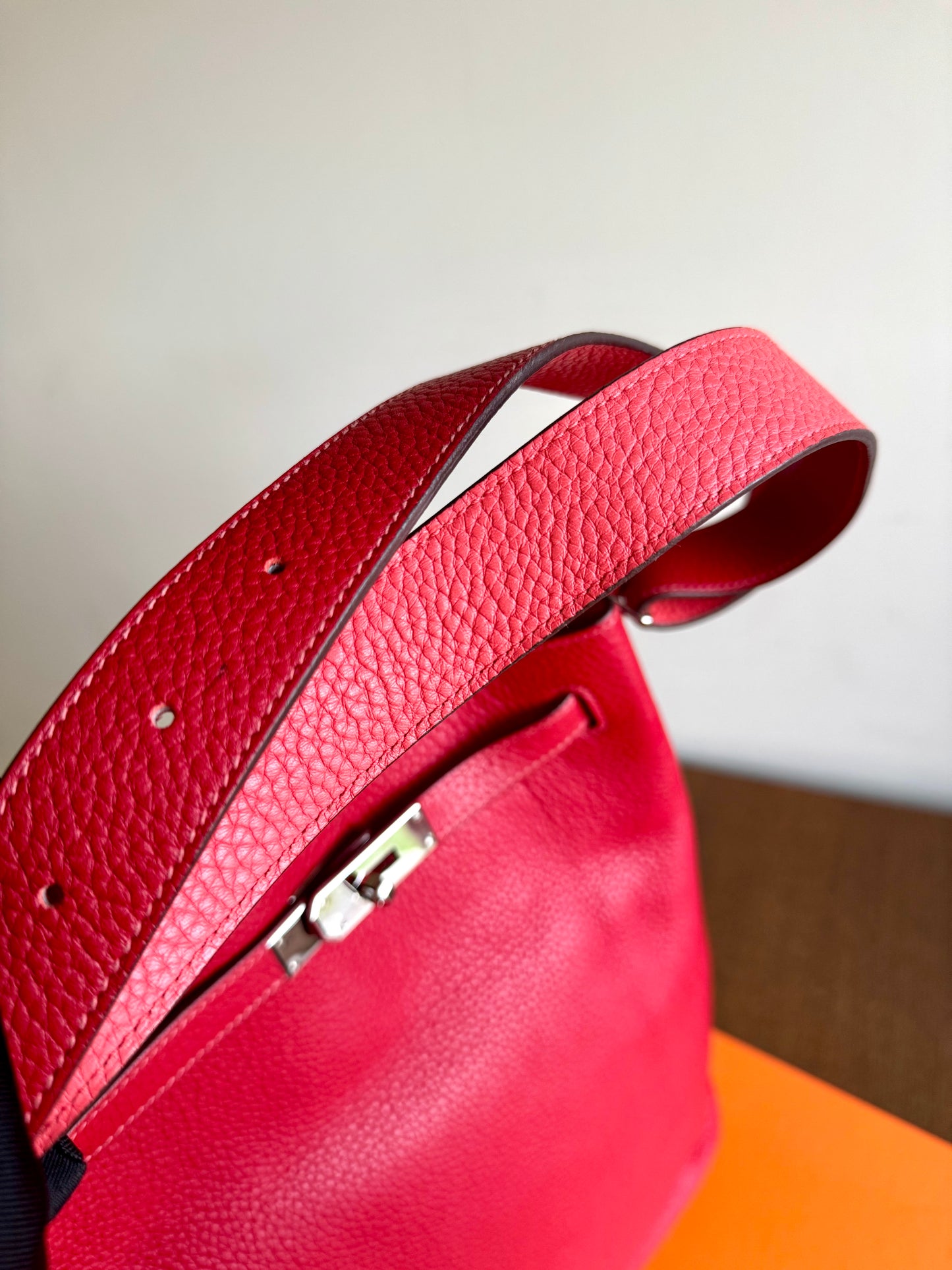 Pre-owned Hermès So Kelly 26 Red Togo Shoulder Bag
